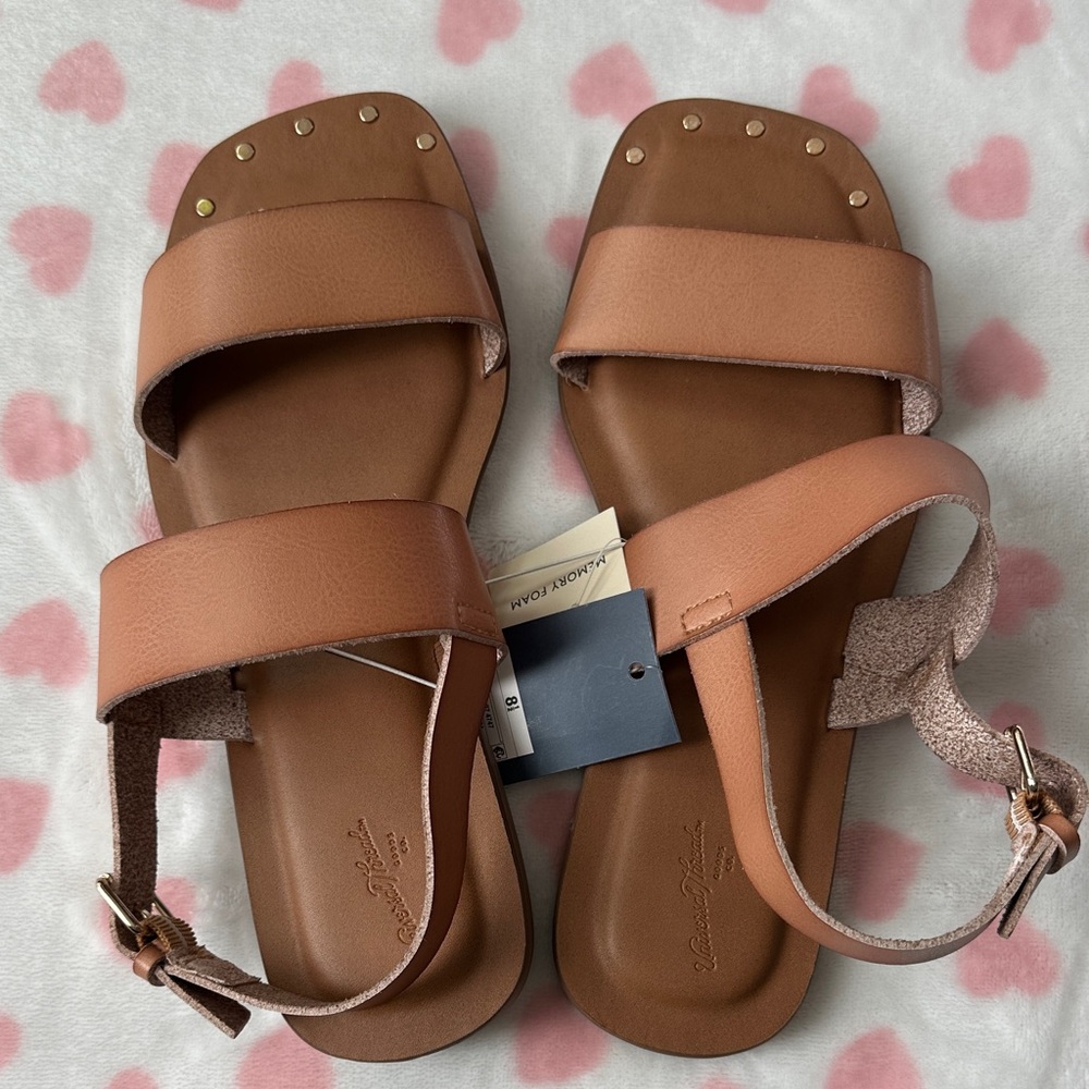 Universal Thread Tan Leather Sandals
